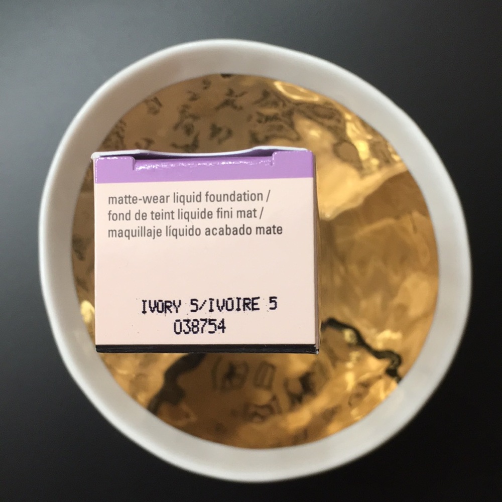 Mary-Kay Timewise Matte-Wear Liquid Foundation